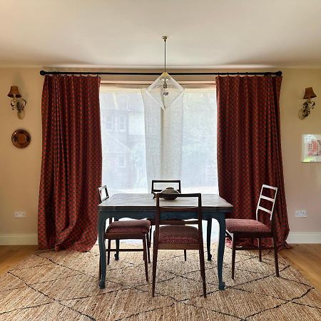 Peaceful Cottage With Private Garden 黑尔舍姆 外观 照片