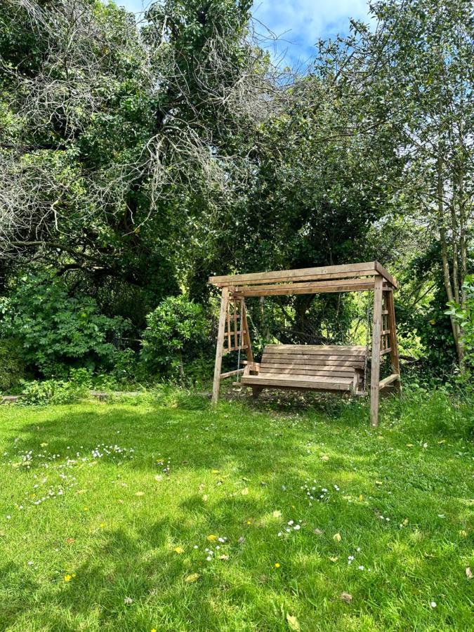 Peaceful Cottage With Private Garden 黑尔舍姆 外观 照片